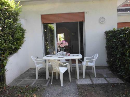 Beautiful Villa For 6 People - Tv - AC