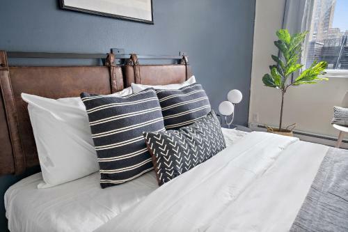 Hutchison Apartments By Restavio