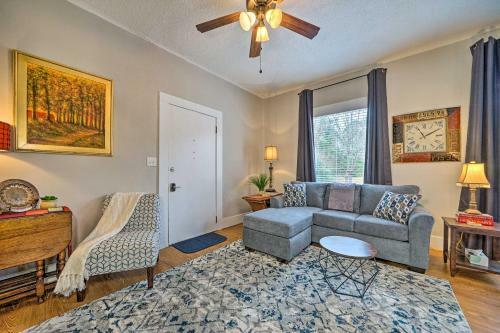 Texarkana Pet-friendly Pad With Fenced Backyard