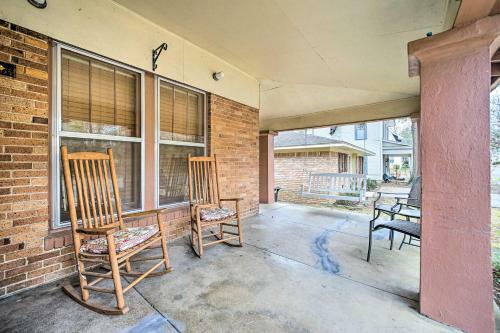 Texarkana Pet-friendly Pad With Fenced Backyard