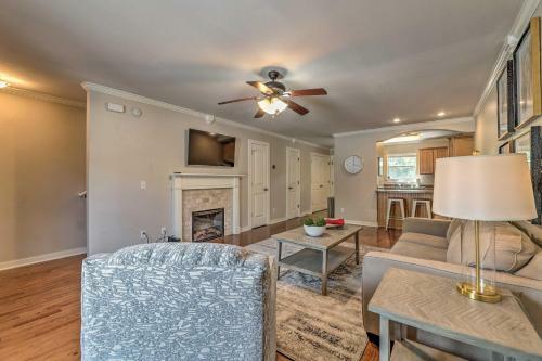 Charming Springdale Townhome About 5 Mi To Dtwn!