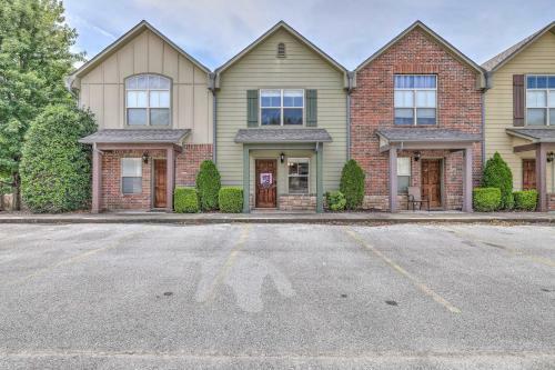 Charming Springdale Townhome About 5 Mi To Dtwn!