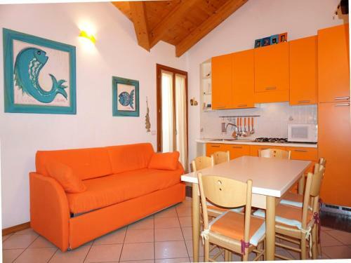 Nice Third Floor Apartment With Swimming Pool
