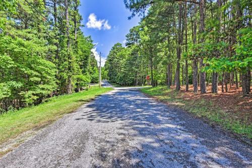 Spacious Rogers House With Beaver Lake Access!