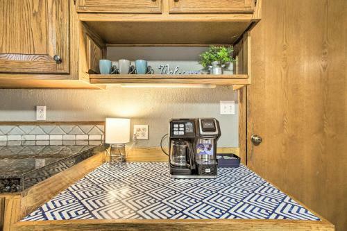 Spacious Home On Beaver Lake With Deck And Fire Pit!