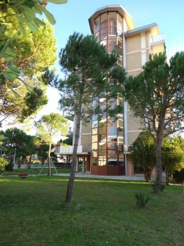 Beautiful Two-room Apartment For 6 People Facing The Sea