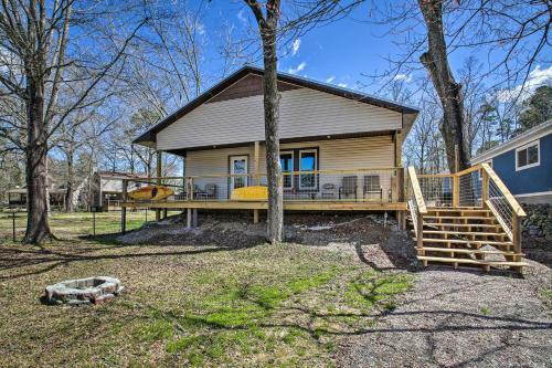 Waterfront Home With 2 Kayaks, Dock, Boat Slip!