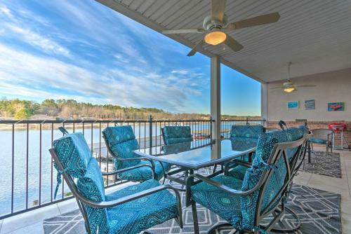 Apartamento Lakefront Hot Springs Condo With Sunset Views!
