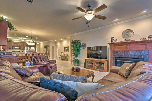 Apartamento Lakefront Hot Springs Condo With Sunset Views!