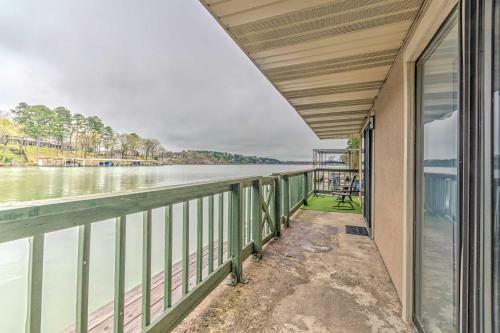 Apartamento Couples Retreat On Lake Hamilton With Boat Ramp!