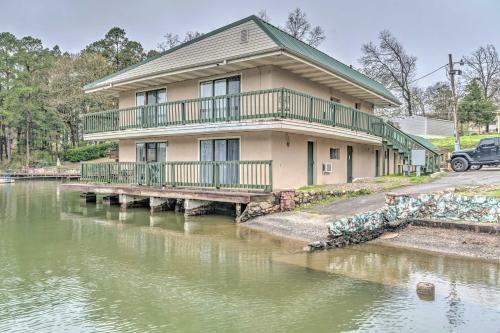 Apartamento Couples Retreat On Lake Hamilton With Boat Ramp!
