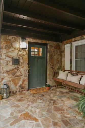 The Woodlawn Tudor