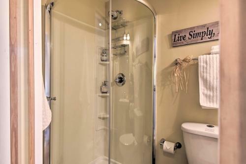Cozy Mona Lisa Villa - Near Downtown Hot Springs