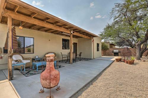 North Tucson Casita Drive To Golf Courses!