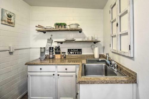 Apartamento Adorable Tucson Studio With Gas Grill And Wifi!