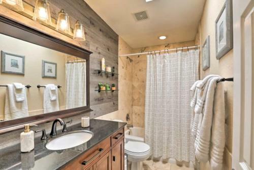 Luxury Tucson Home With Game Room And Spa Master Retreat