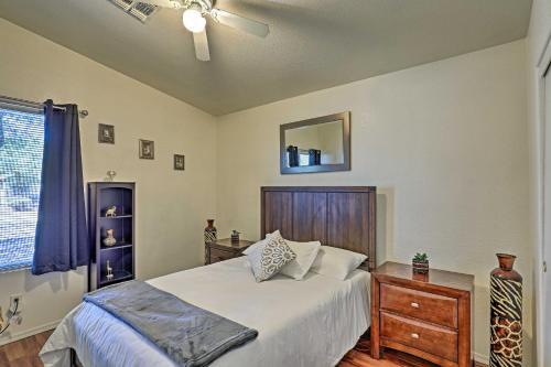 Spacious Southwestern Hideaway Pets Welcome!
