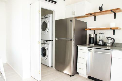 Apartamento Contemporary Studio In Sought-after Location