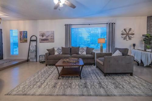 Mt Lemmon Velo With Bunk House And Heated Pool