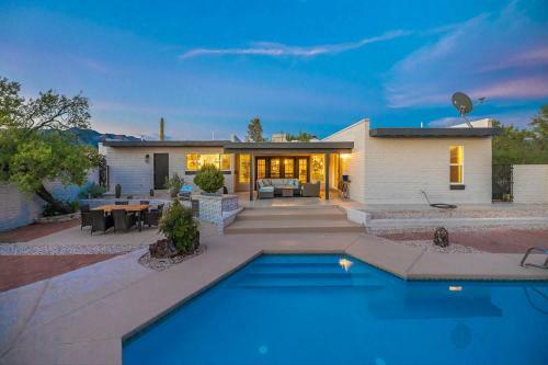 Mt Lemmon Velo With Bunk House And Heated Pool