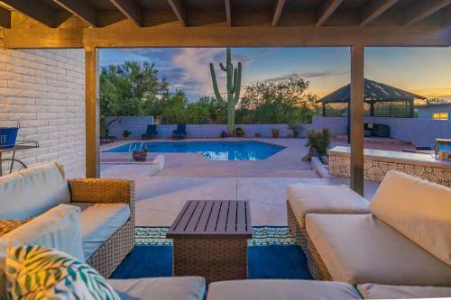 Mt Lemmon Velo With Bunk House And Heated Pool