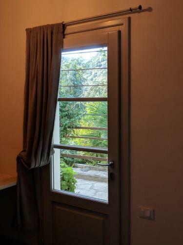 Hostal Agula Relais Camera Matrimoniale