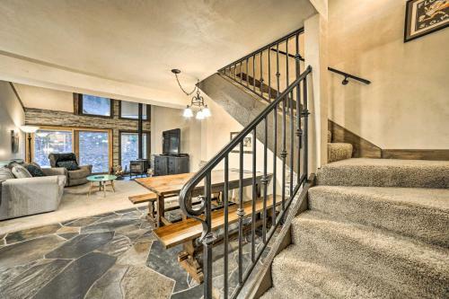 Apartamento Ski-hideaway Condo 8 Miles To Beaches And Parks!