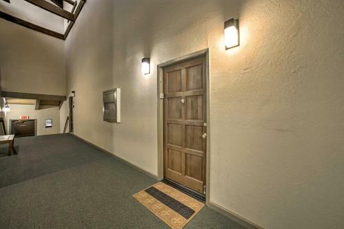 Apartamento Ski-hideaway Condo 8 Miles To Beaches And Parks!