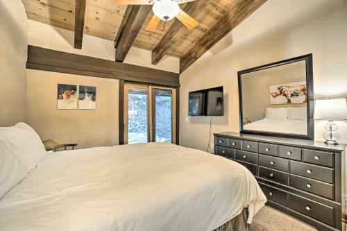 Apartamento Ski-hideaway Condo 8 Miles To Beaches And Parks!