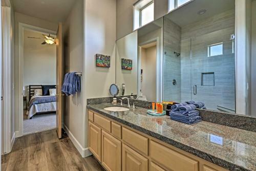 Remarkable Glendale Abode With Outdoor Oasis!