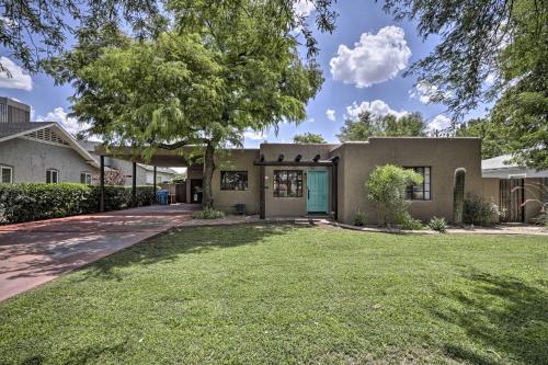 Midtown Getaway With Private Pool And Grass Yard!