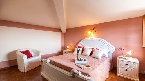 Villa Elena 9&1