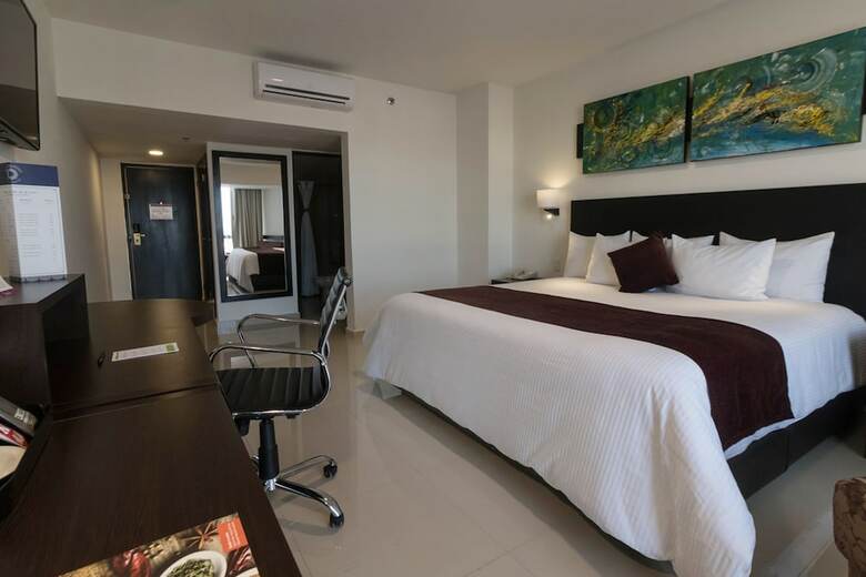 Hotel Mision Torreon