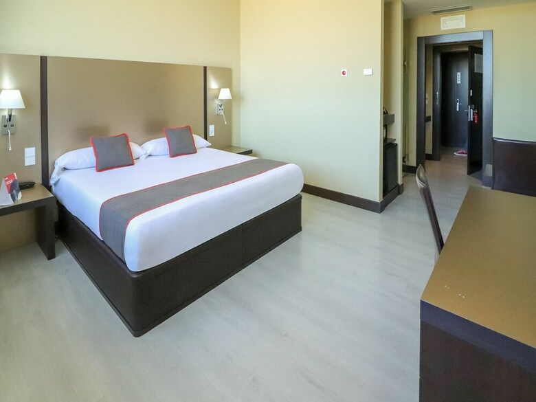 Hotel Route 42