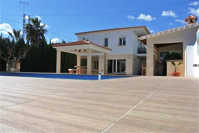 La Perla Las Marinas