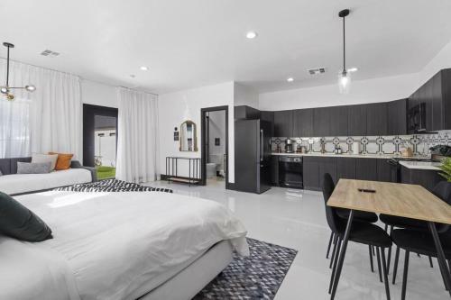The Climate Villa By Homeslice Stays