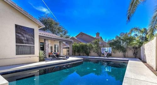 Luxury North Scottsdale Home With Pool
