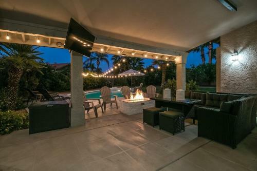 Private Sanctuary In North Scottsdale Wpool