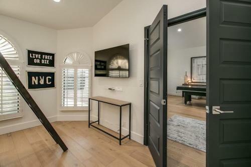 Private Sanctuary In North Scottsdale Wpool