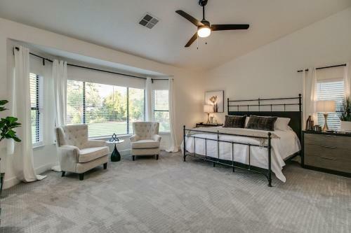 Private Sanctuary In North Scottsdale Wpool
