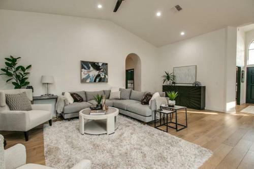 Private Sanctuary In North Scottsdale Wpool