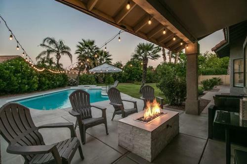 Private Sanctuary In North Scottsdale Wpool