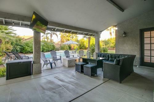 Private Sanctuary In North Scottsdale Wpool