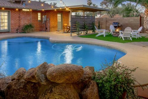 Coronado Casita - Back