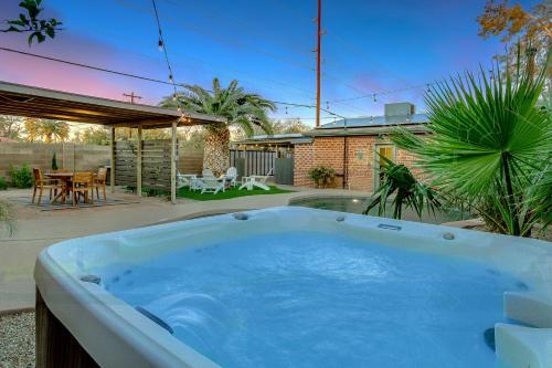 Coronado Casita - Back