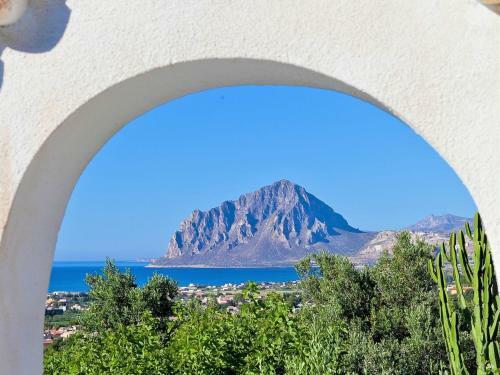 Equipped Villa With Private Pool And Panoramic Sea Views