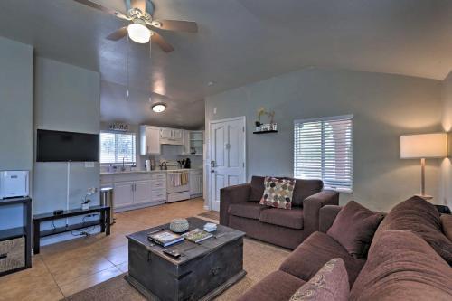 Pet-friendly Phoenix Home Less Than 3 Mi To Downtown!