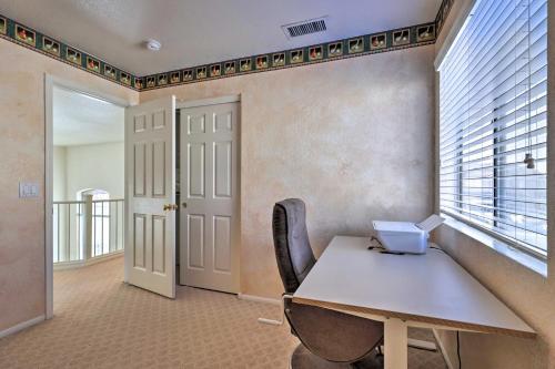 Fun Phoenix Home With Pool About 20 Mi To Downtown!
