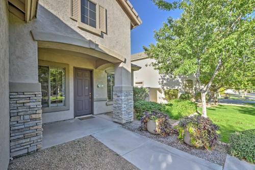 Lovely Retreat With Pool On Legacy Golf Course!