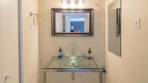 Wanderjaunt - Ace - 2br - Uptown
